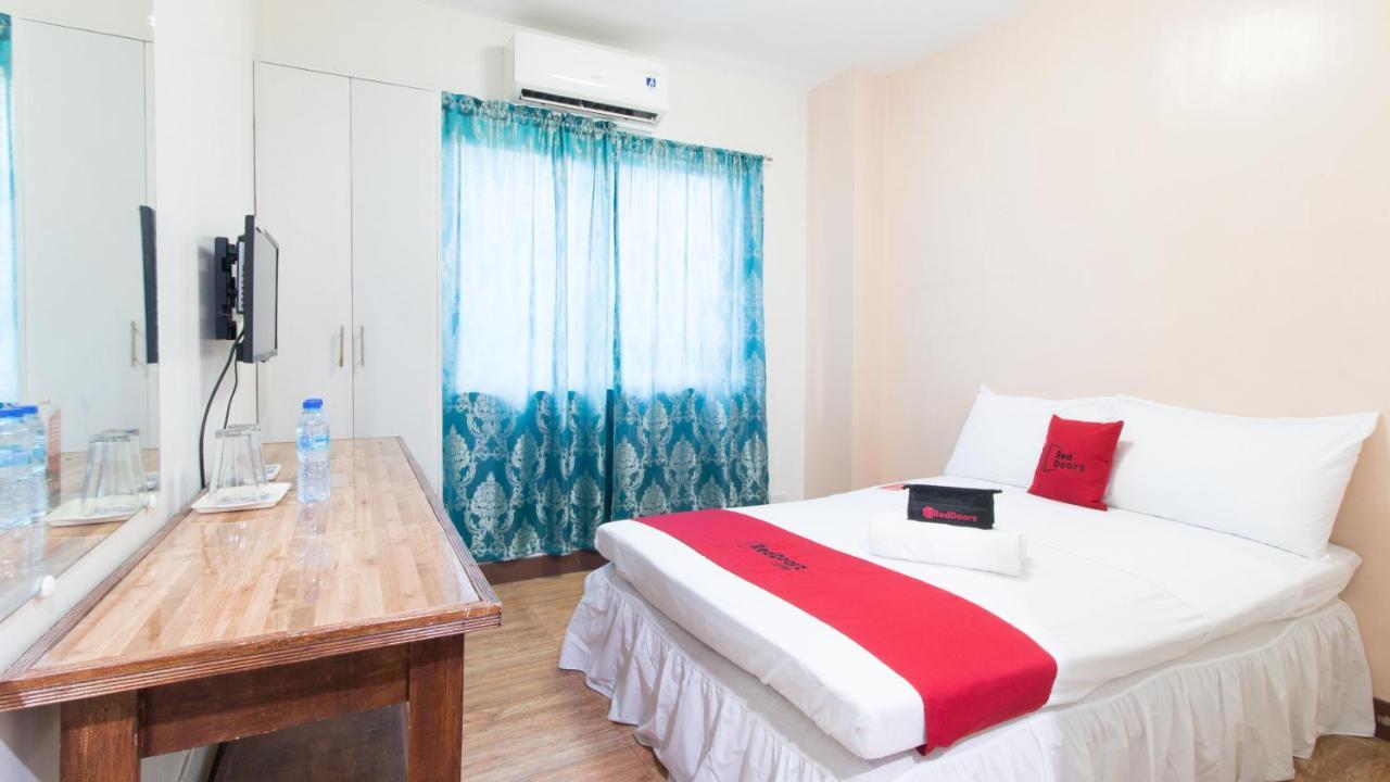 Reddoorz @ San Jose Tagbak Jaro Iloilo Hotel Екстериор снимка