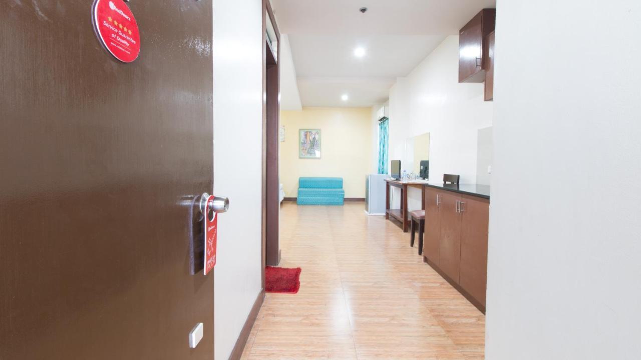 Reddoorz @ San Jose Tagbak Jaro Iloilo Hotel Екстериор снимка