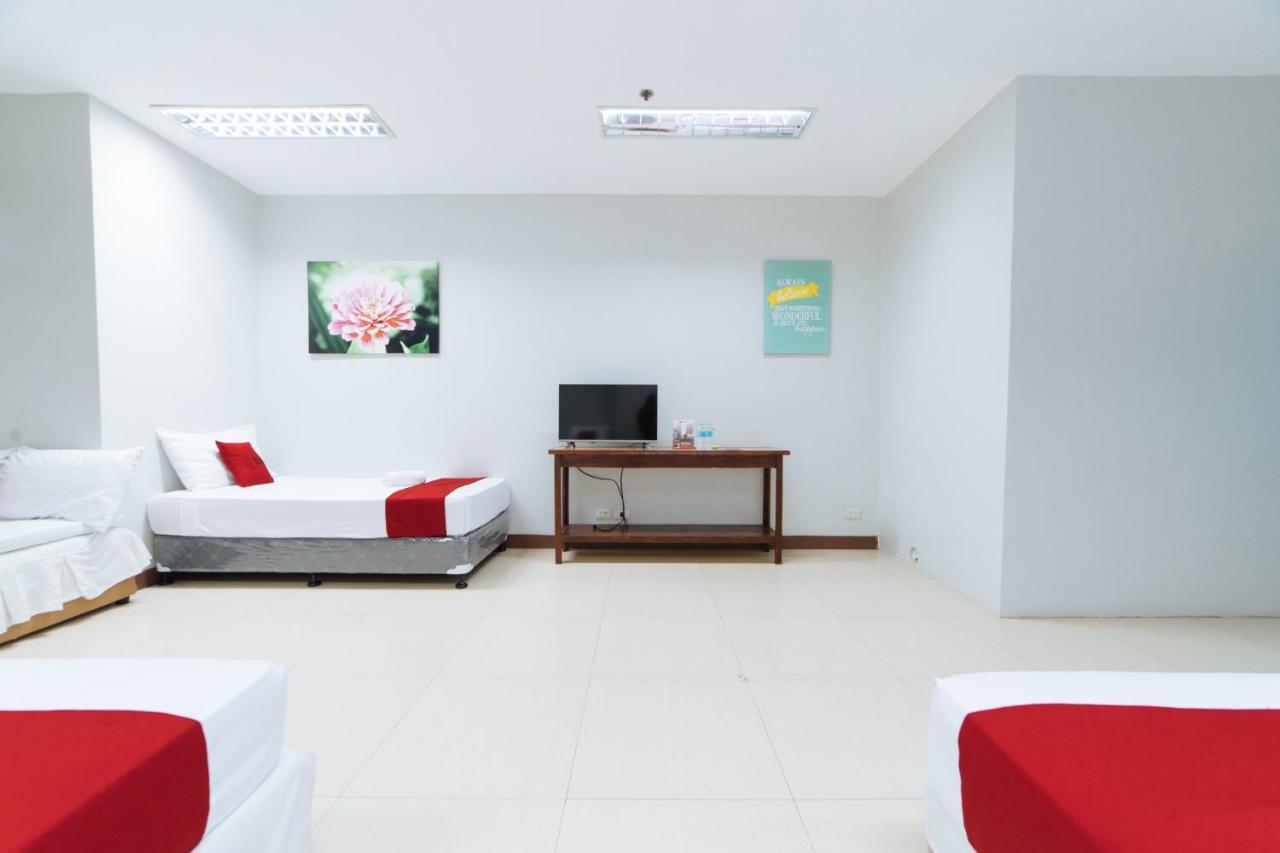 Reddoorz @ San Jose Tagbak Jaro Iloilo Hotel Екстериор снимка